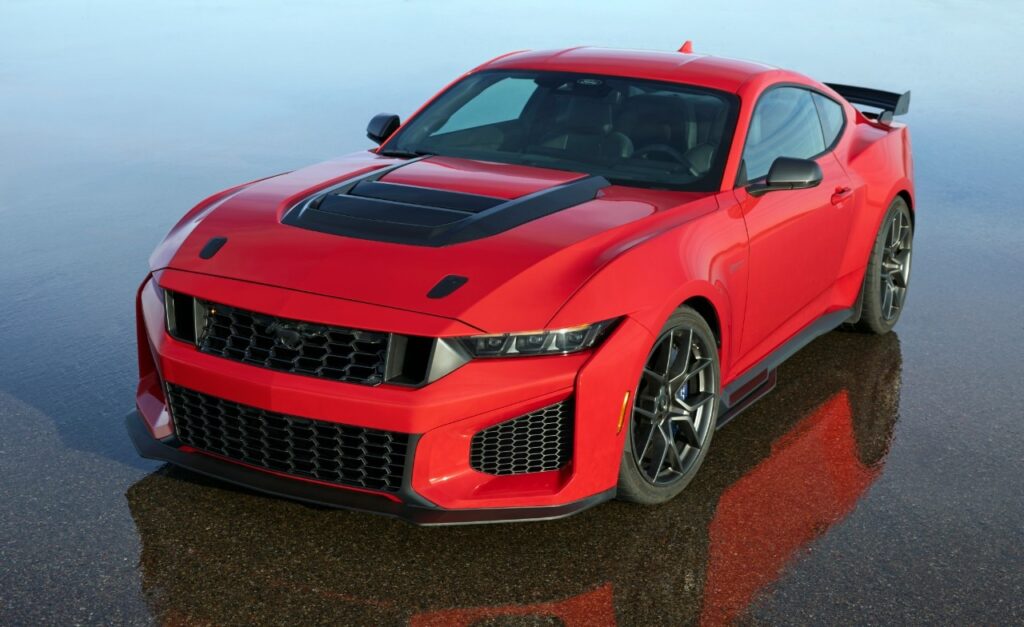 2026 Ford Mustang Dark Horse SC